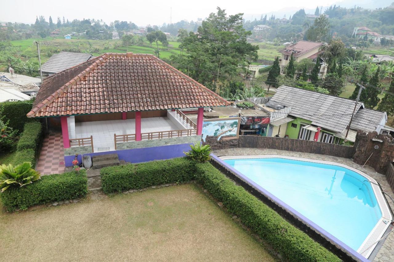 Villa Tiandiva Cisarua Exterior foto